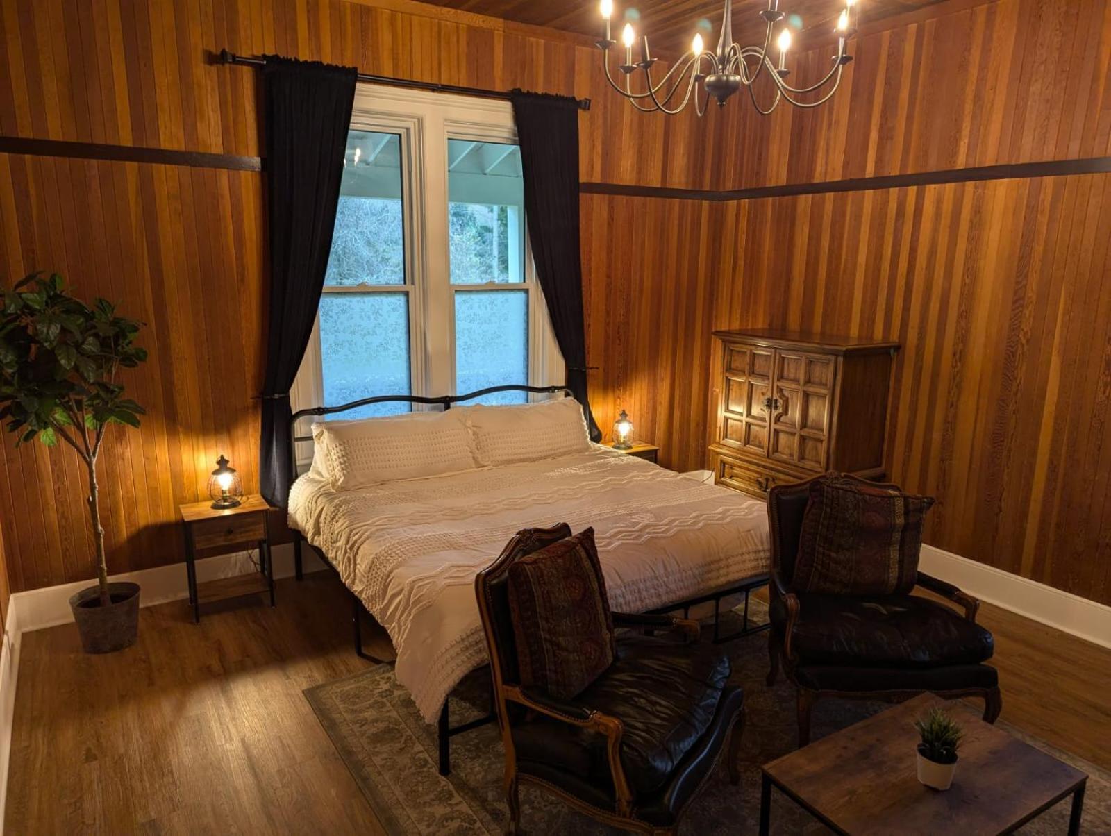 Woodside Farm Country Inn Sooke Kültér fotó